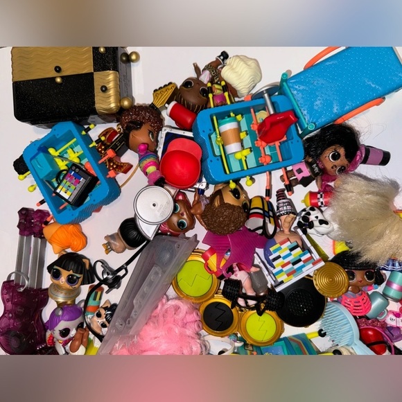 Lol dolls, pets, clothes, shoes, accessories and so much more - Picture 5 of 12